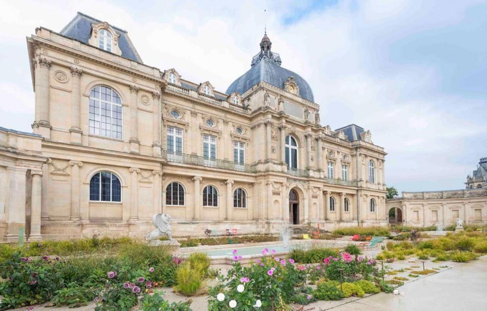 un Nid en Ville-a Nest in Town -AMIENS-classé 3 étoiles Extérieur photo